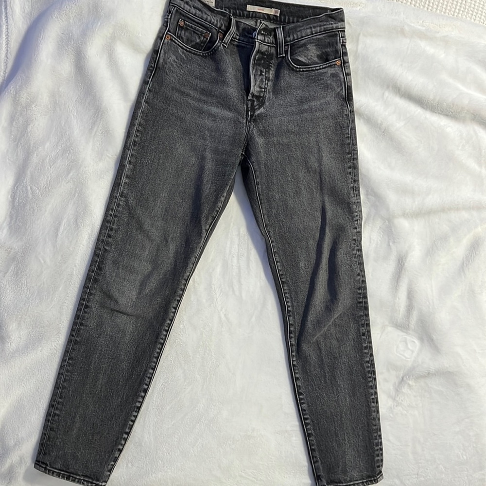 Women Levi’s Straight Wedgie high waisted jeans